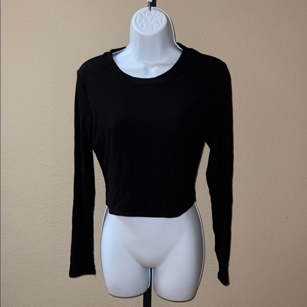 Klassy Network Black Long Sleeve Ribbed Brami Crop Top No Pads Women’s Size L